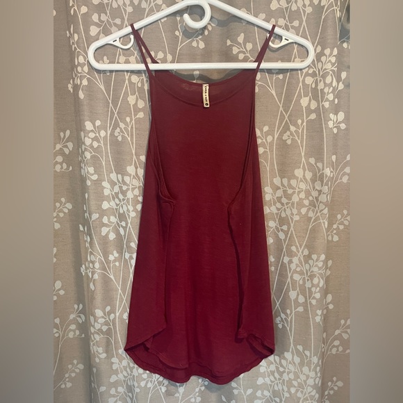 Maroon Emma & Sam Tank - Picture 6 of 6